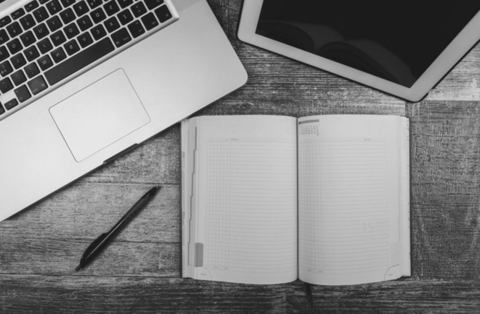 Session de formation en petit groupe avec échanges entre participants